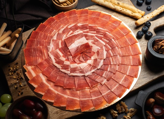 Tabla jamÃ³n de CastaÃ±as.jpg